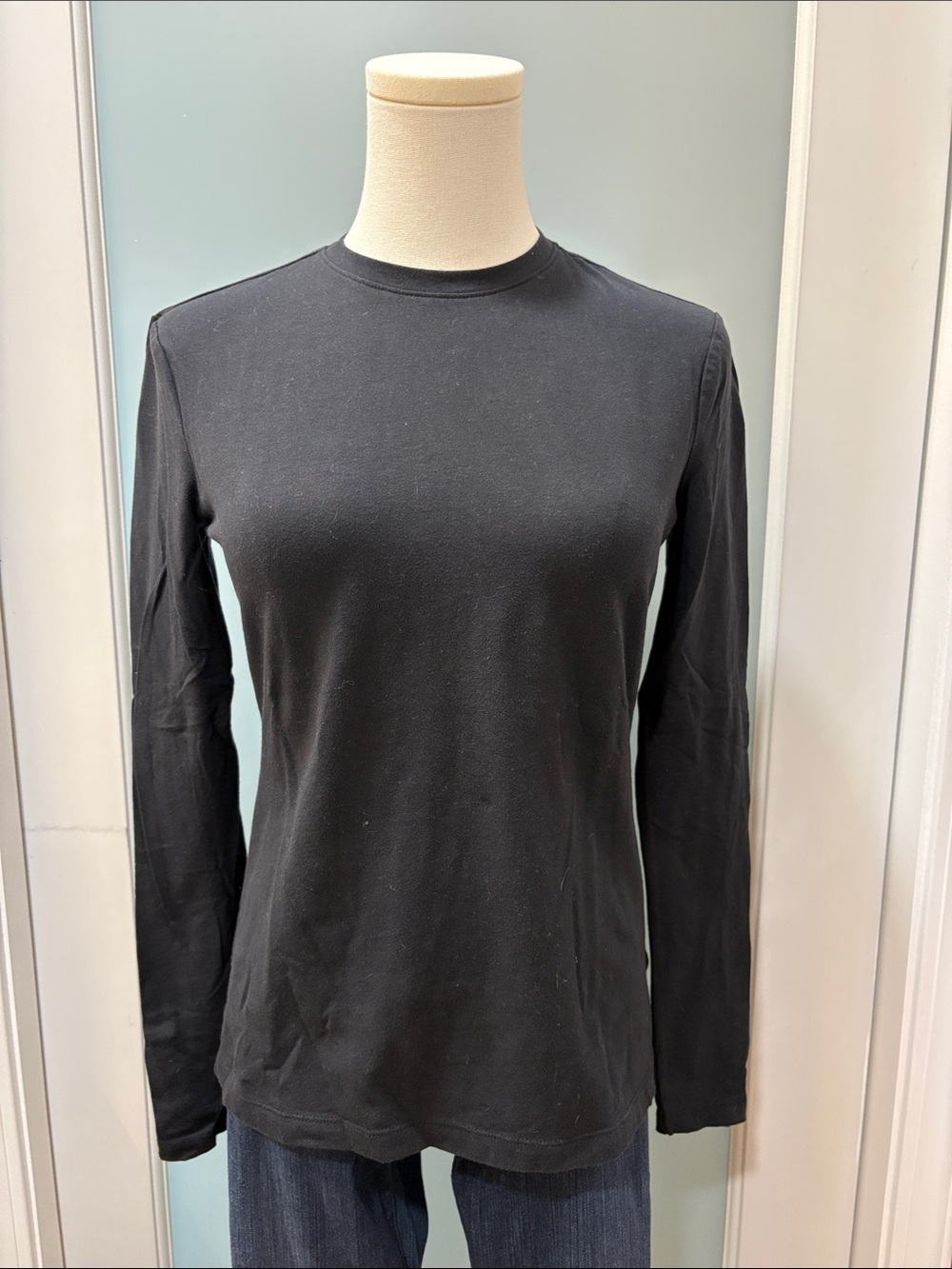 Brooks Brothers Black Long-Sleeve Crewneck Tee - Women